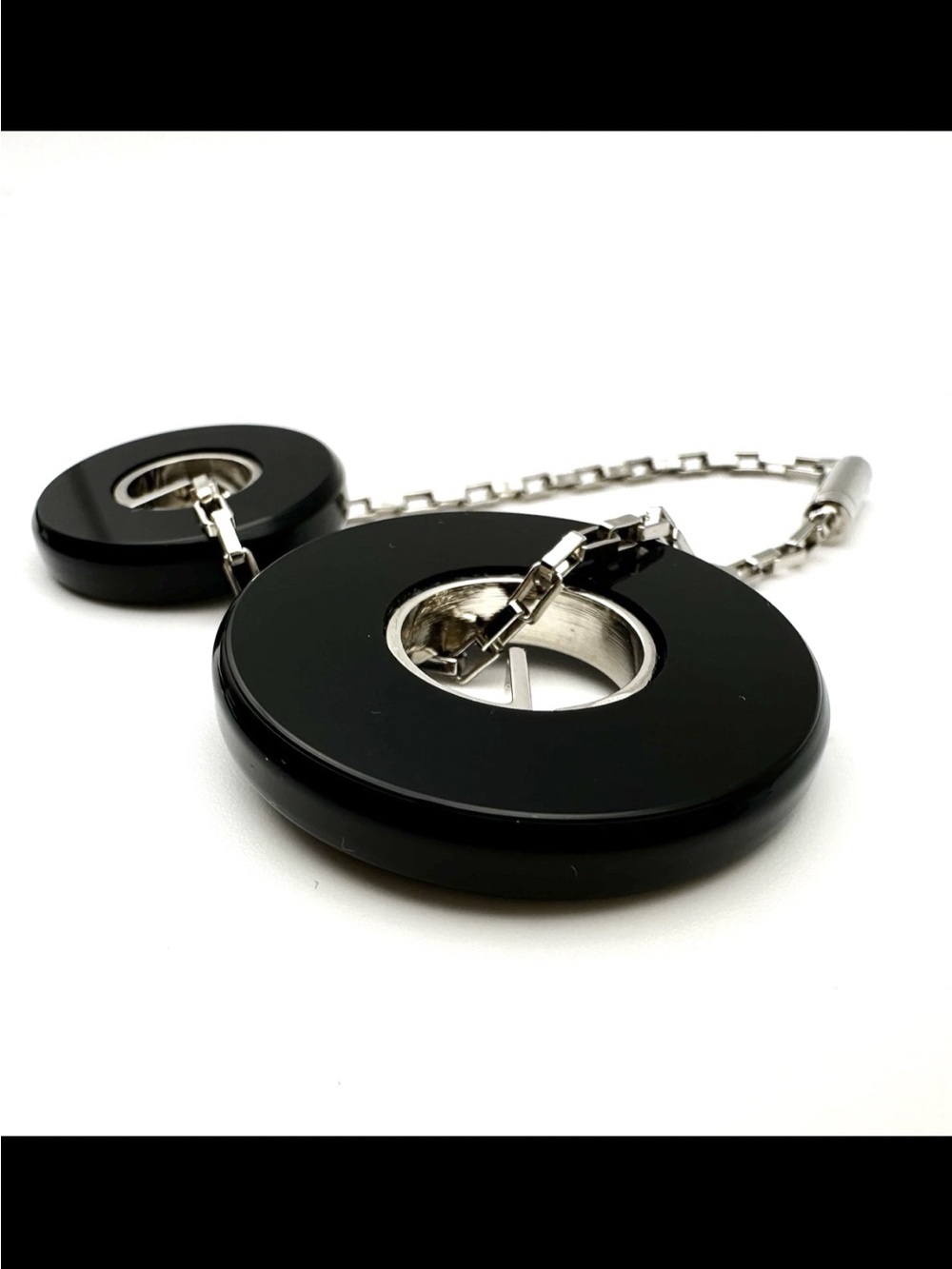 Gucci Bag Charm Round G Logo in Black and Silver-RARE - Picture 5 of 10